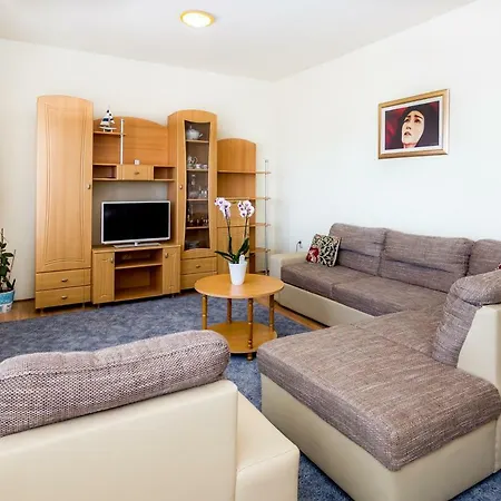 Apartment Magdales Omis